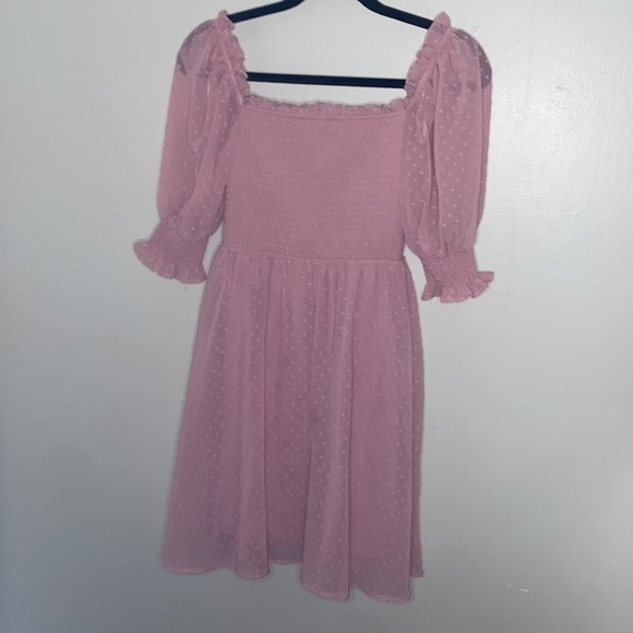 🎱Adorable pink polka dot puffy sleeves dress! - Picture 2 of 7